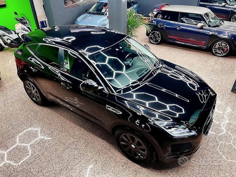 Usata Jaguar E-Pace R-Dynamic 150 CV (110 kW) 2019 Nero SUV