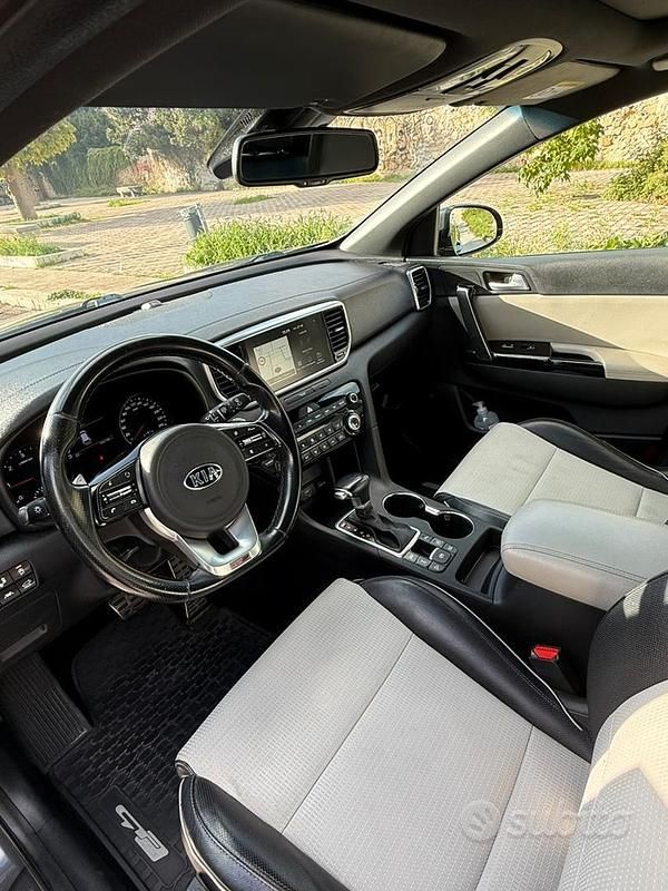 Usata Kia Sportage 136 CV (100 kW) 2018 Grigio SUV