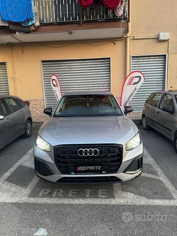 Usata Audi Q2 Black Edition 150 CV (110 kW) 2023 Grigio SUV
