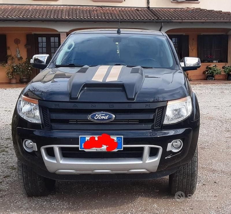 Usata Ford Ranger Limited 150 CV (110 kW) 2013 Nero Pick-up