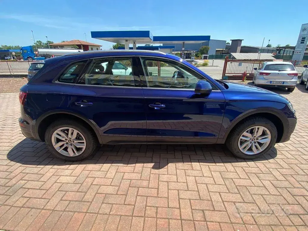 Usata Audi Q5 Business 265 CV (194 kW) 2022 Bluazzurro SUV
