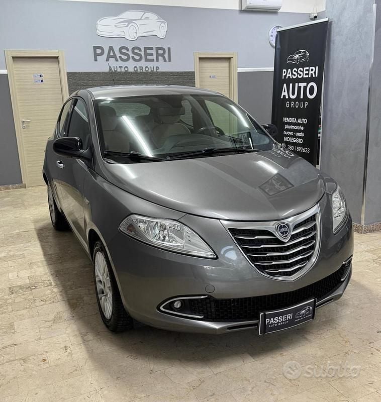 Usata Lancia Ypsilon S 95 CV (69 kW) 2013 Grigio Utilitaria