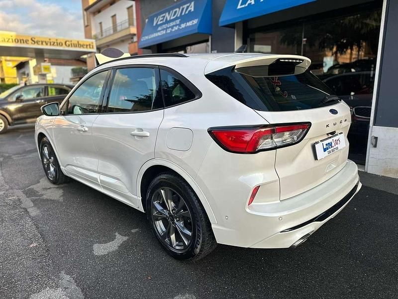 Usata Ford Kuga ST-Line 120 CV (88 kW) 2022 Other SUV