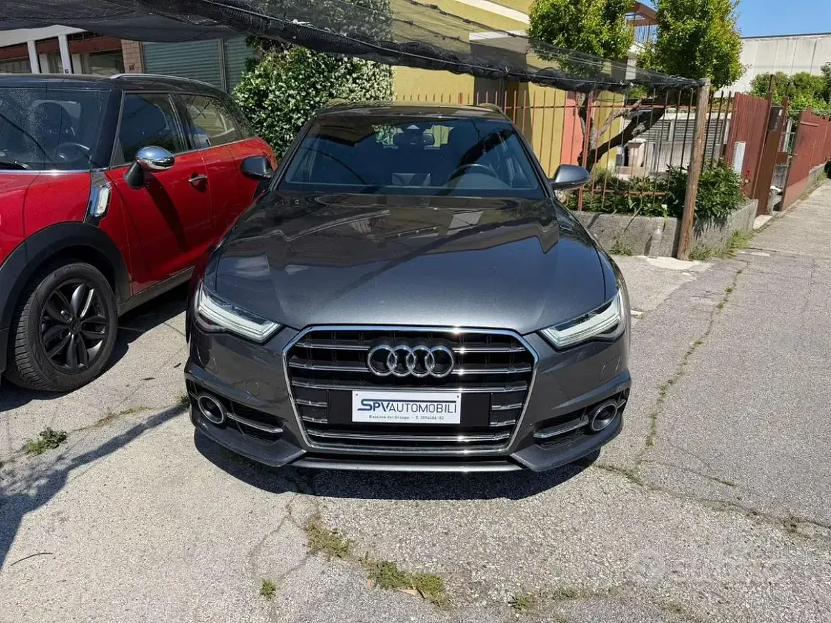 Usata Audi A6 190 CV (139 kW) 2018 Grigio scuro Station wagon