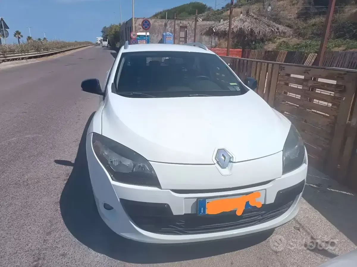 Usata Renault Mégane III 110 CV (80 kW) 2011 Station wagon