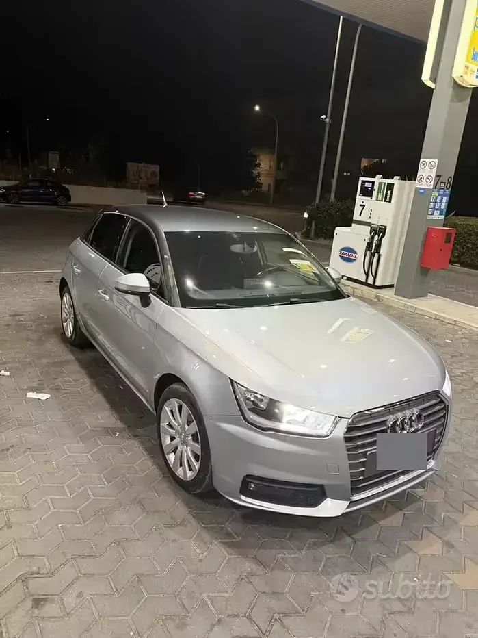 Usata Audi A1 90 CV (66 kW) 2018 Grigio Berlina