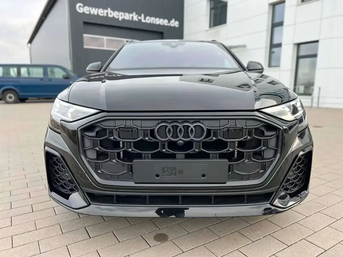 Nuova Audi SQ8 Ambiente 507 CV (372 kW) 2026 Nero metallizzato mythos SUV