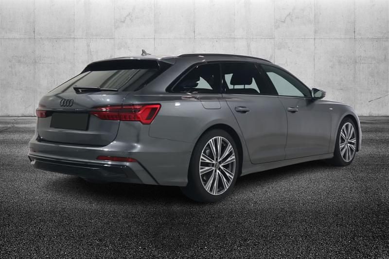 Usata Audi A6 S-Line 204 CV (150 kW) 2024 Grigio metallizzato Station wagon