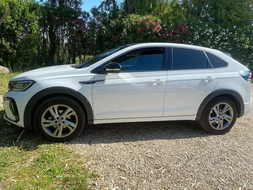 Usata VW Taigo R-line 110 CV (80 kW) 2024 Bianco SUV