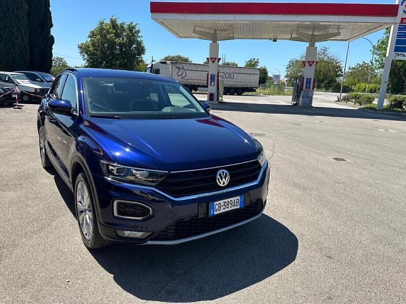 Usata VW T-Roc Advance 116 CV (85 kW) 2020 Blu SUV