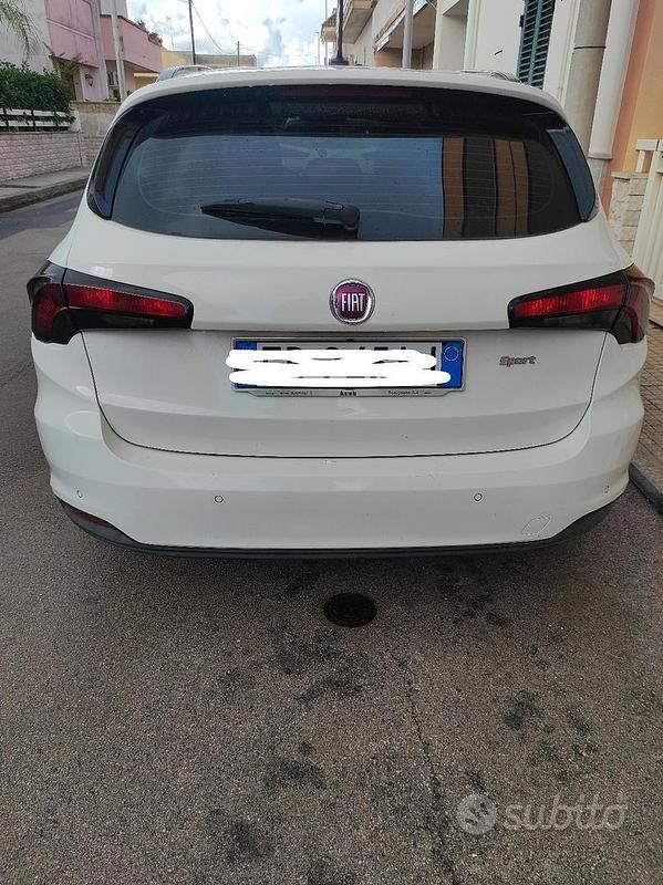 Usata Fiat Tipo Lounge 120 CV (88 kW) 2018 Bianco Station wagon
