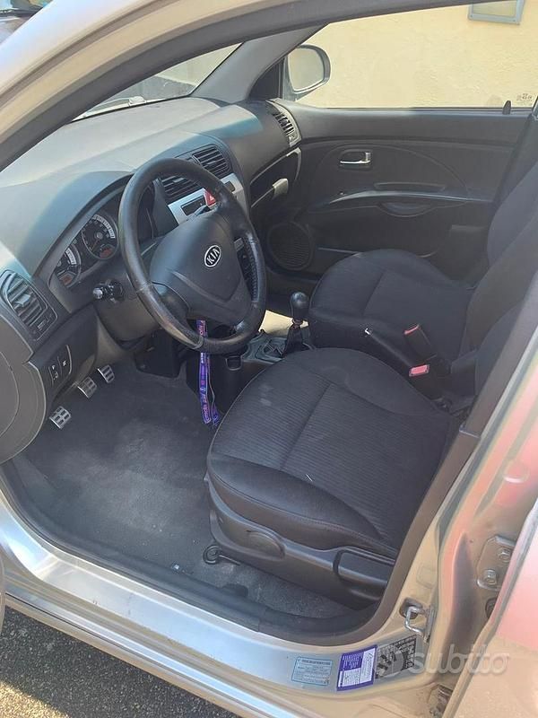 Usata Kia Picanto 2008 Grigio Utilitaria