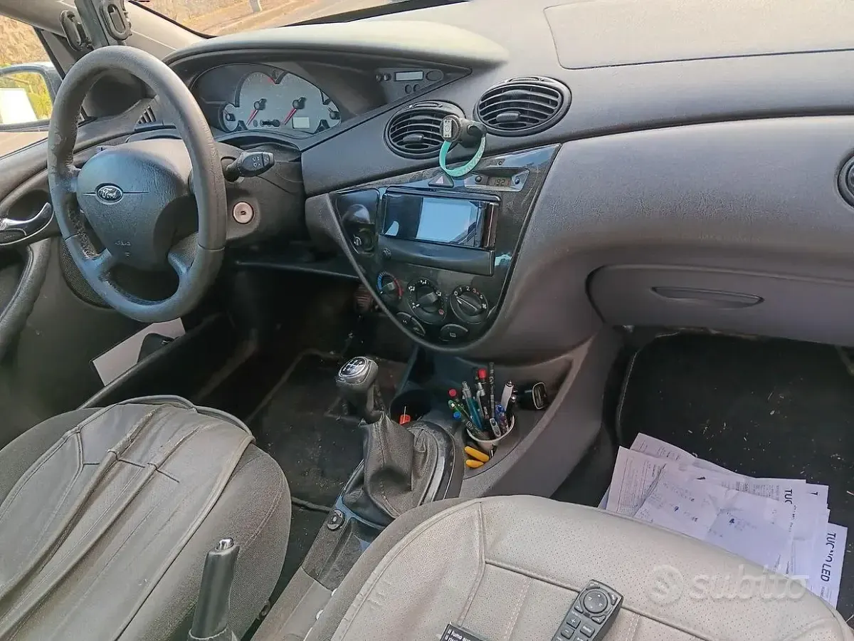 Usata Ford Focus 105 CV (77 kW) 2003 Station wagon