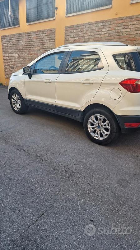 Begagnad Ford Ecosport 90 HK (66 kW) 2017 Vit SUV