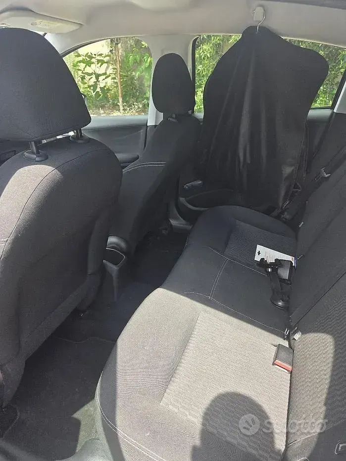 Usata Peugeot 208 Allure 75 CV (55 kW) 2018 Grigio Utilitaria