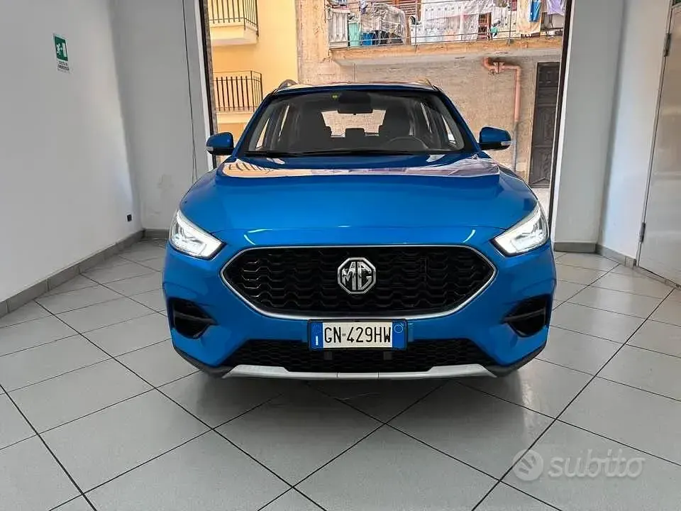 Usata MG ZS 106 CV (77 kW) 2023 Blu SUV