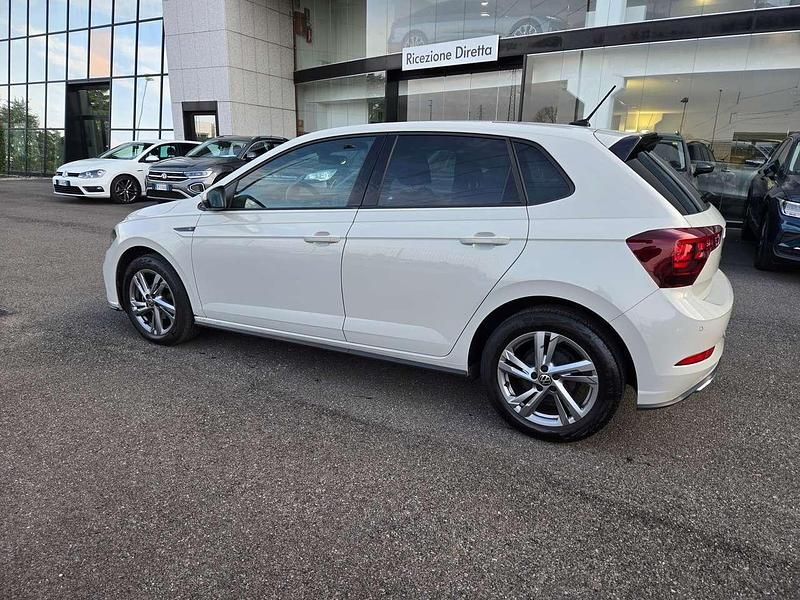 Usata VW Polo R-line 95 CV (69 kW) 2023 Ascot grey Utilitaria