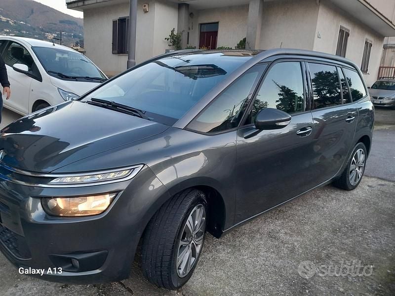 Grigio Usata 2016 Citroën Grand C4 Picasso Intensive Monovolume | 10.900 € (Buon prezzo) - Immagine 1/4