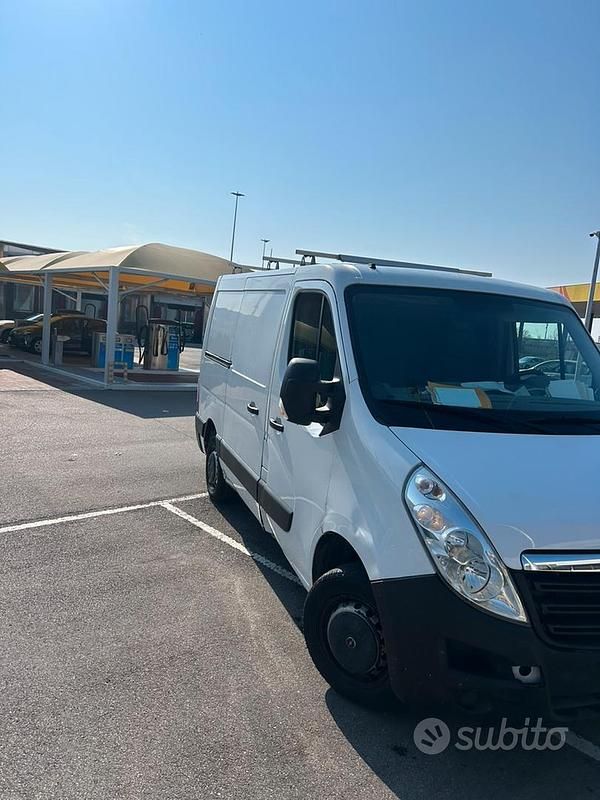 Usata Opel Movano 110 CV (80 kW) 2016 Bianco Monovolume