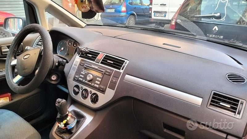 Usado Ford Focus 116 HP (85 kW) 2006 Azul Citadino