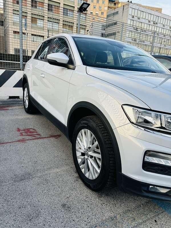 Usata VW T-Roc Business 116 CV (85 kW) 2020 SUV