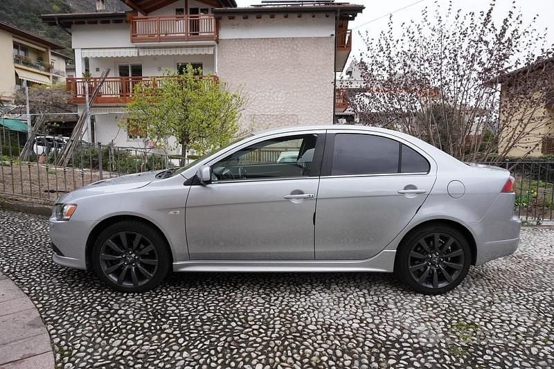 Occasion Mitsubishi Lancer 295 ch (216 kW) 2011 Gris Berline