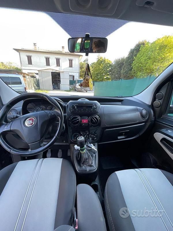 Usata Fiat Qubo Trekking 95 CV (69 kW) 2013 Nero Monovolume