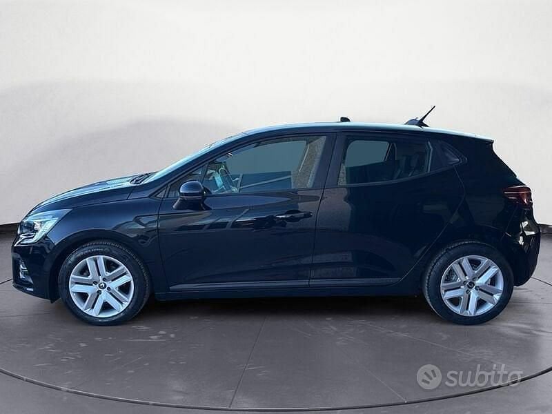 Usata Renault Clio V Business 101 CV (74 kW) 2022 Nero Berlina