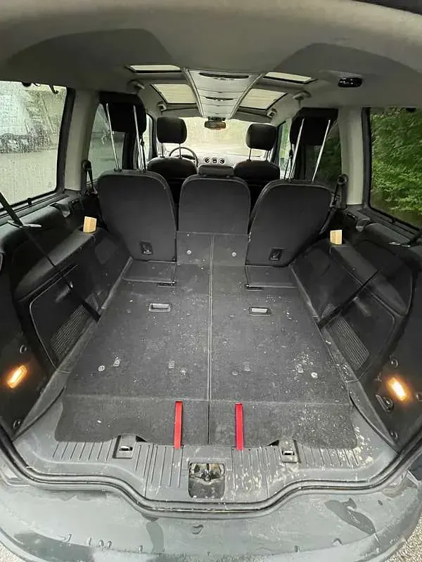 Usata Ford Galaxy Titanium 163 CV (119 kW) 2011 Blu/azzurro Monovolume
