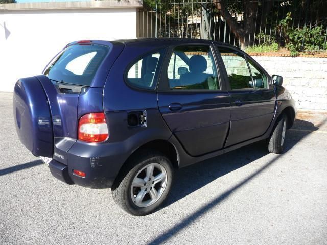 Renault megane scenic rx4