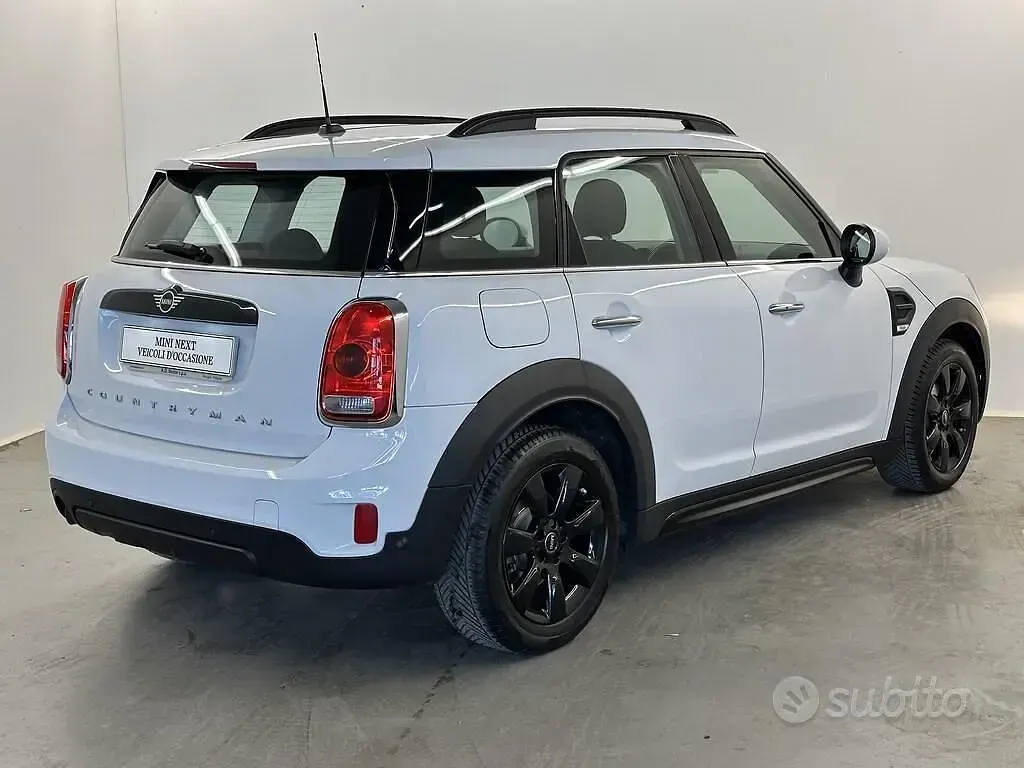 Usata Mini One D Countryman 116 CV (85 kW) 2018 Bianco SUV