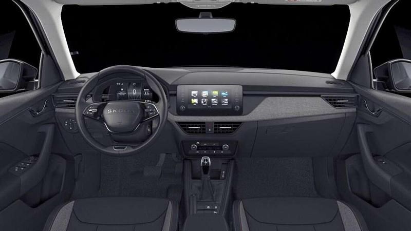 Nuova Skoda Kamiq 116 CV (85 kW) 2026 Nero tulipano perlato SUV