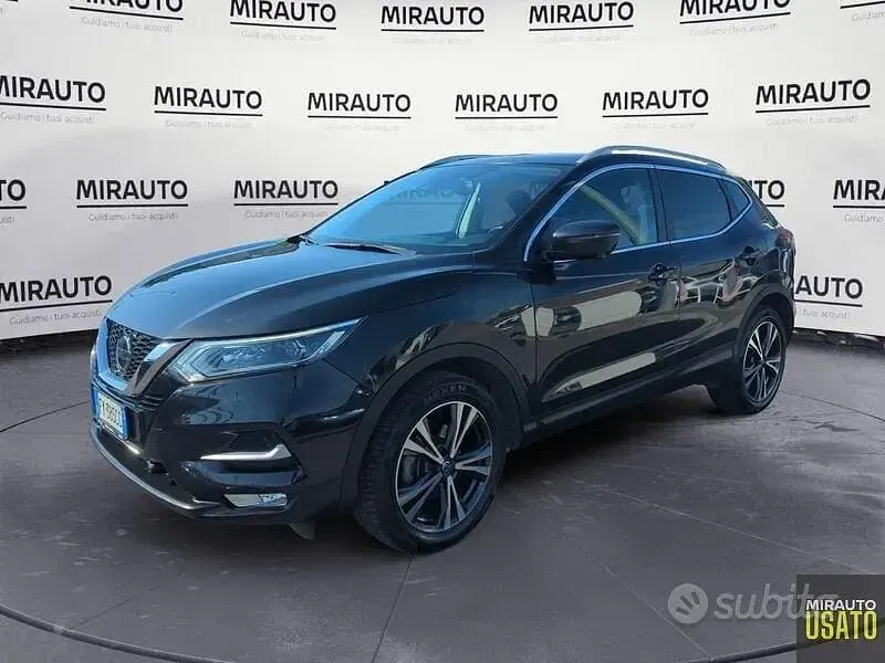 Usata Nissan Qashqai N-Connecta 140 CV (102 kW) 2019 Nero SUV