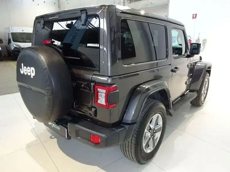 Usata Jeep Wrangler Sahara 199 CV (146 kW) 2019 Grigio SUV