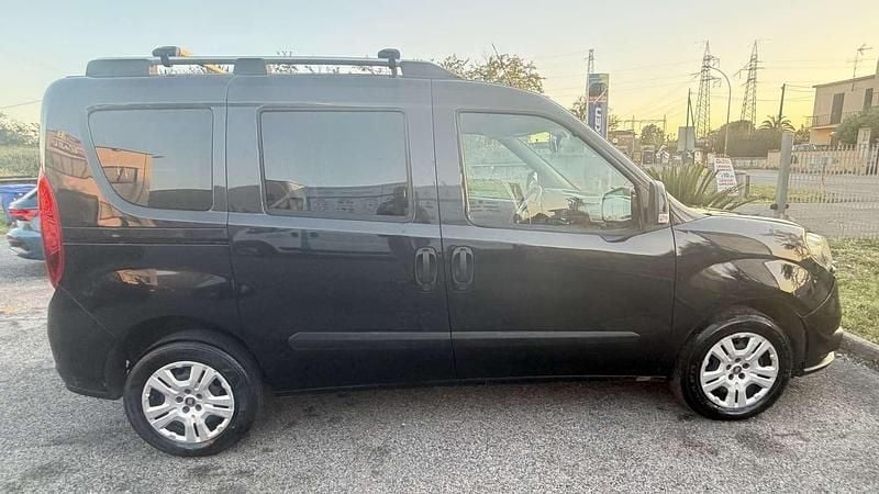 Usata Fiat Doblò Dynamic 90 CV (66 kW) 2015 Nero Monovolume
