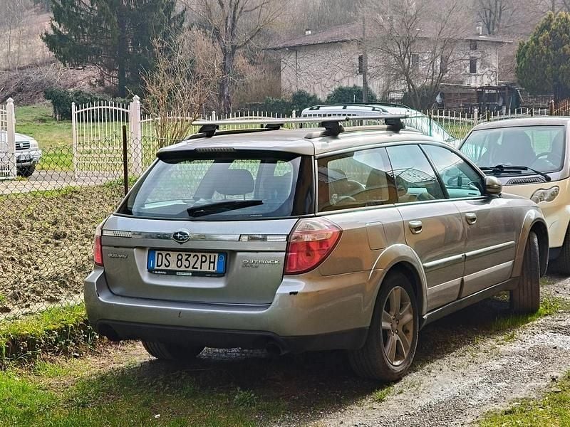 Usata Subaru Outback 173 CV (127 kW) 2008 Station wagon