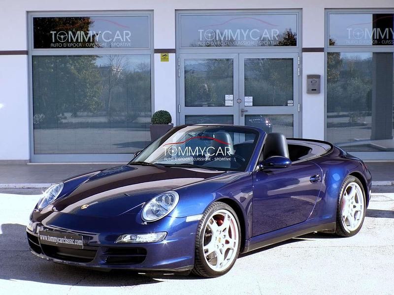 Usata Porsche 997 355 CV (261 kW) 2006 Blue lapis metallic Cabrio