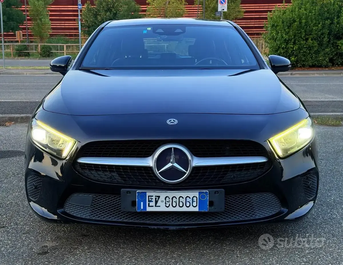Usata Mercedes A200 Executive 150 CV (110 kW) 2019 Nero Berlina