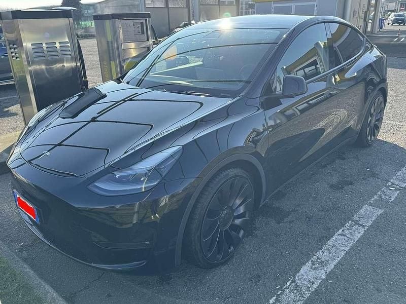 Usata Tesla Model Y Performance 392 kW (534 CV) 2023 Nero SUV