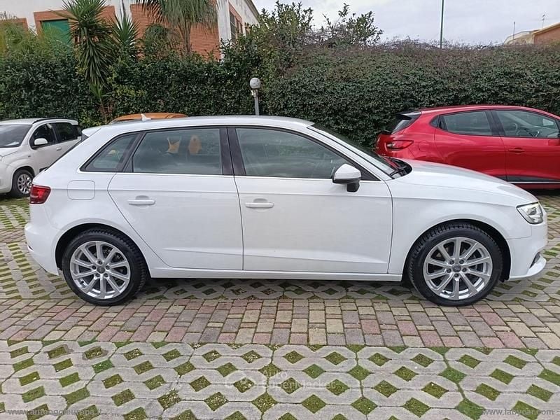 Usata Audi A3 Design 110 CV (80 kW) 2017 Bianco Berlina
