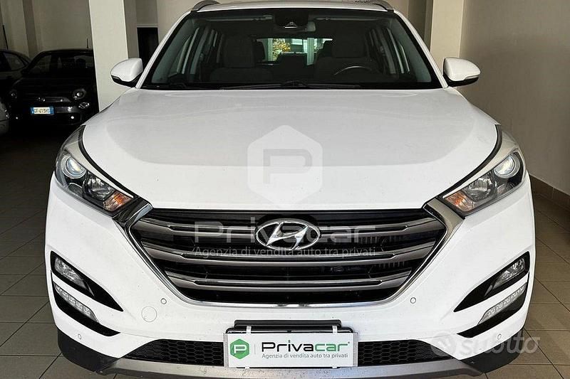 Usata Hyundai Tucson Xpossible 115 CV (84 kW) 2016 Bianco SUV
