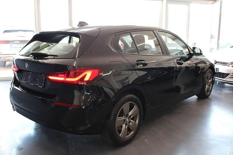 Usata BMW 116 Advantage 116 CV (85 kW) 2022 Nero Utilitaria