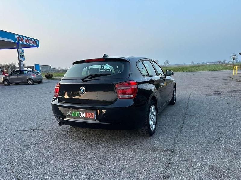 Usata BMW 114 95 CV (69 kW) 2013 Nero Utilitaria