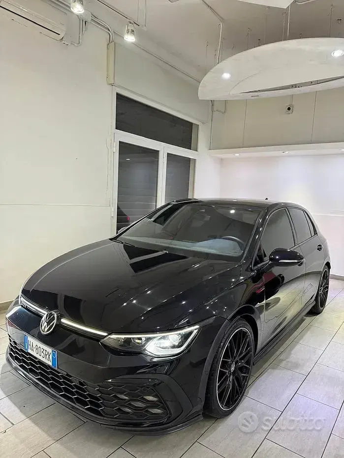 Usata VW Golf VIII GTI 245 CV (180 kW) 2021 Nero Berlina