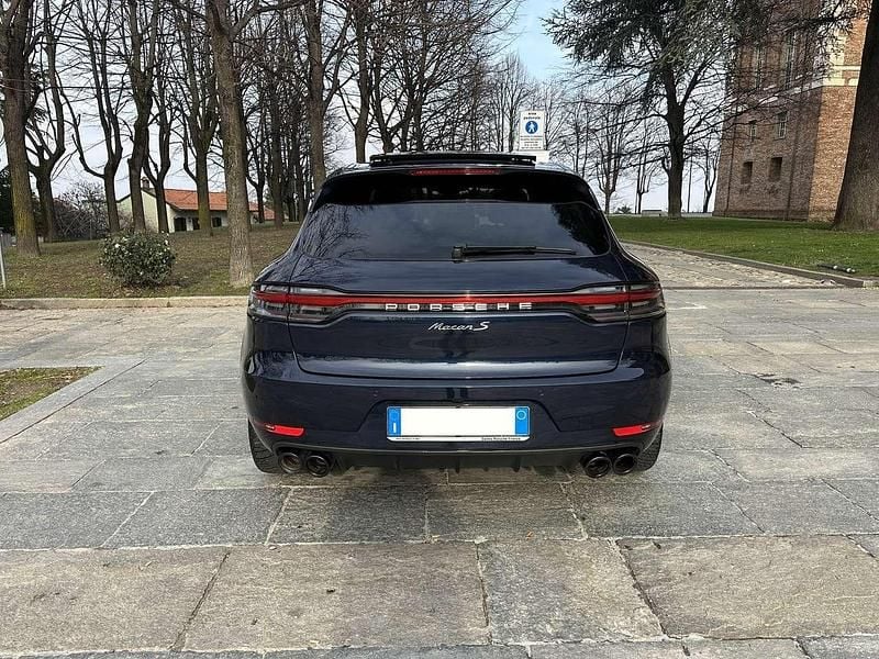 Usata Porsche Macan 354 CV (260 kW) 2019 Blu/azzurro SUV