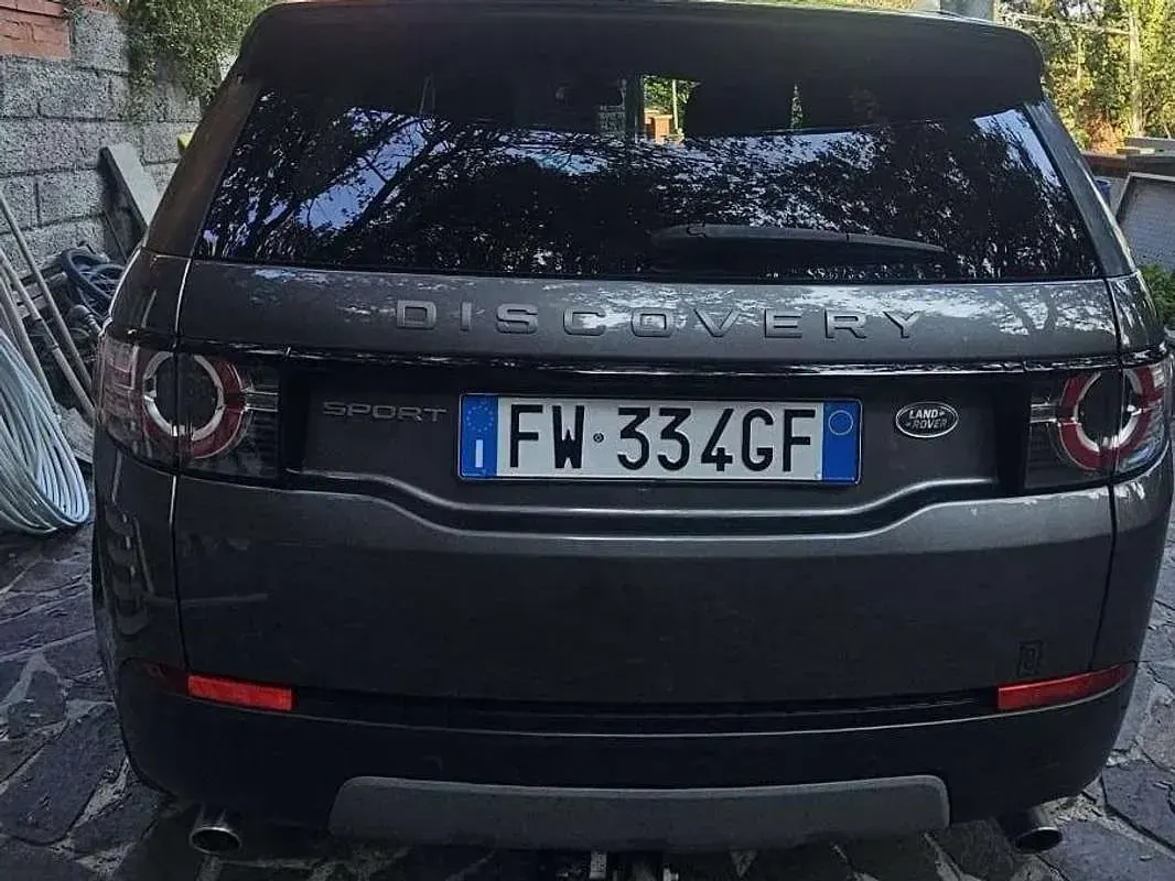 Usata Land Rover Discovery Sport HSE Luxury 150 CV (110 kW) 2019 Grigio SUV