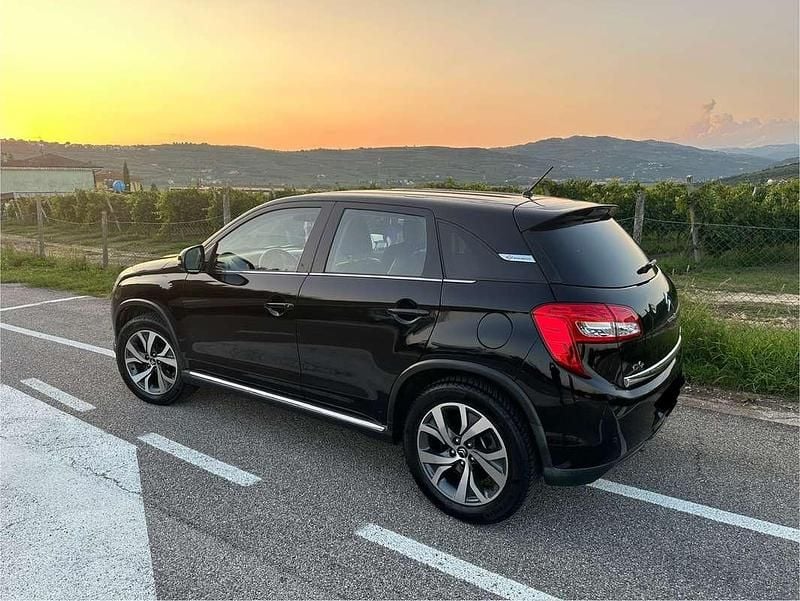 Usata Citroën C4 Aircross Seduction 114 CV (83 kW) 2015 Nero SUV