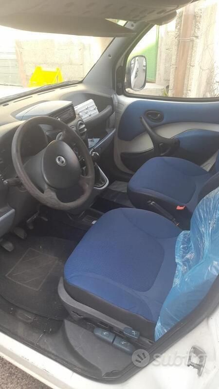 Usata Fiat Doblò 63 CV (46 kW) 2004 Monovolume
