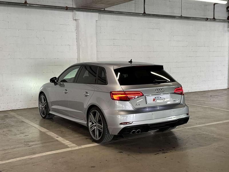 Usata Audi A3 S-Line 150 CV (110 kW) 2019 Silvere metallizzato Berlina