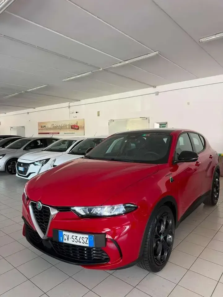 Usata Alfa Romeo Tonale Sprint 133 CV (97 kW) 2024 Rosso SUV